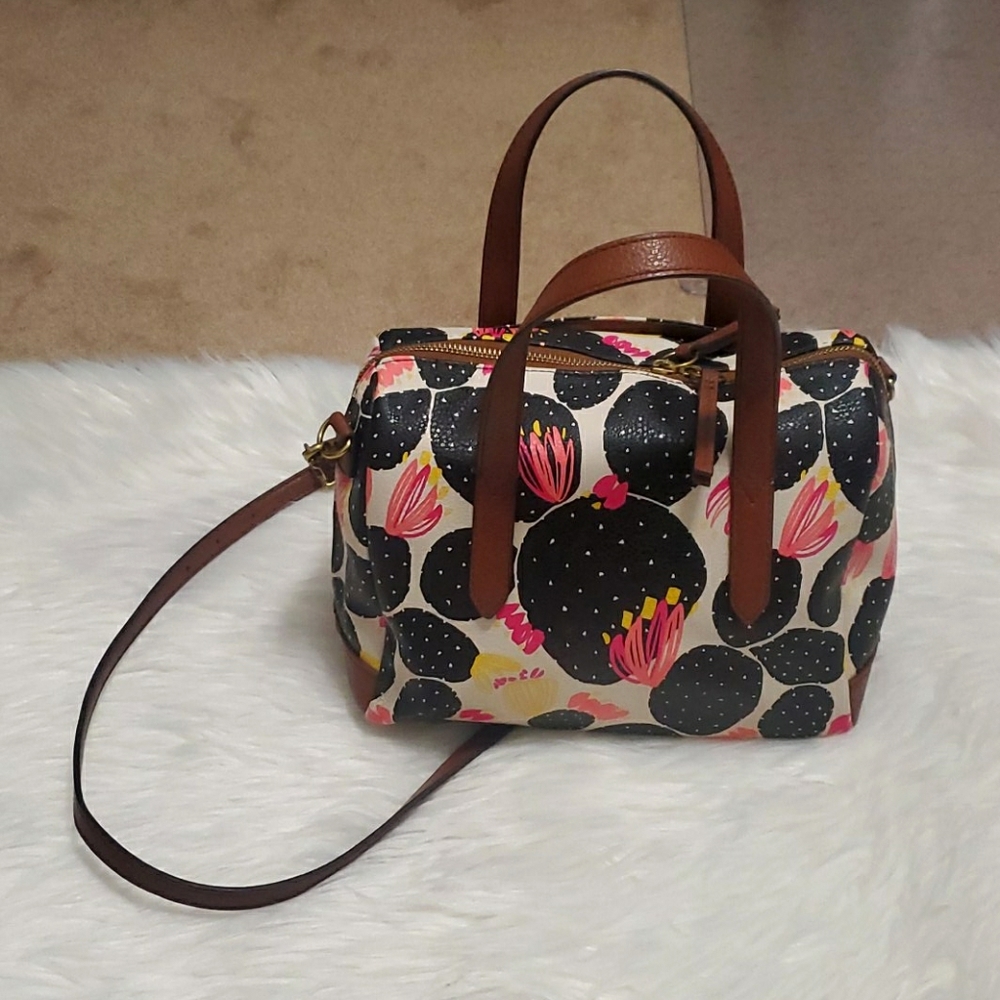 Fossil Sydney Satchel Black Floral Cactus